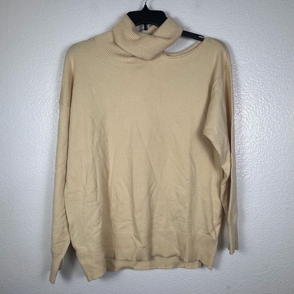 The Drop Women's One Cold Shoulder Cutout Turtleneck Pullover Creme Brulee L